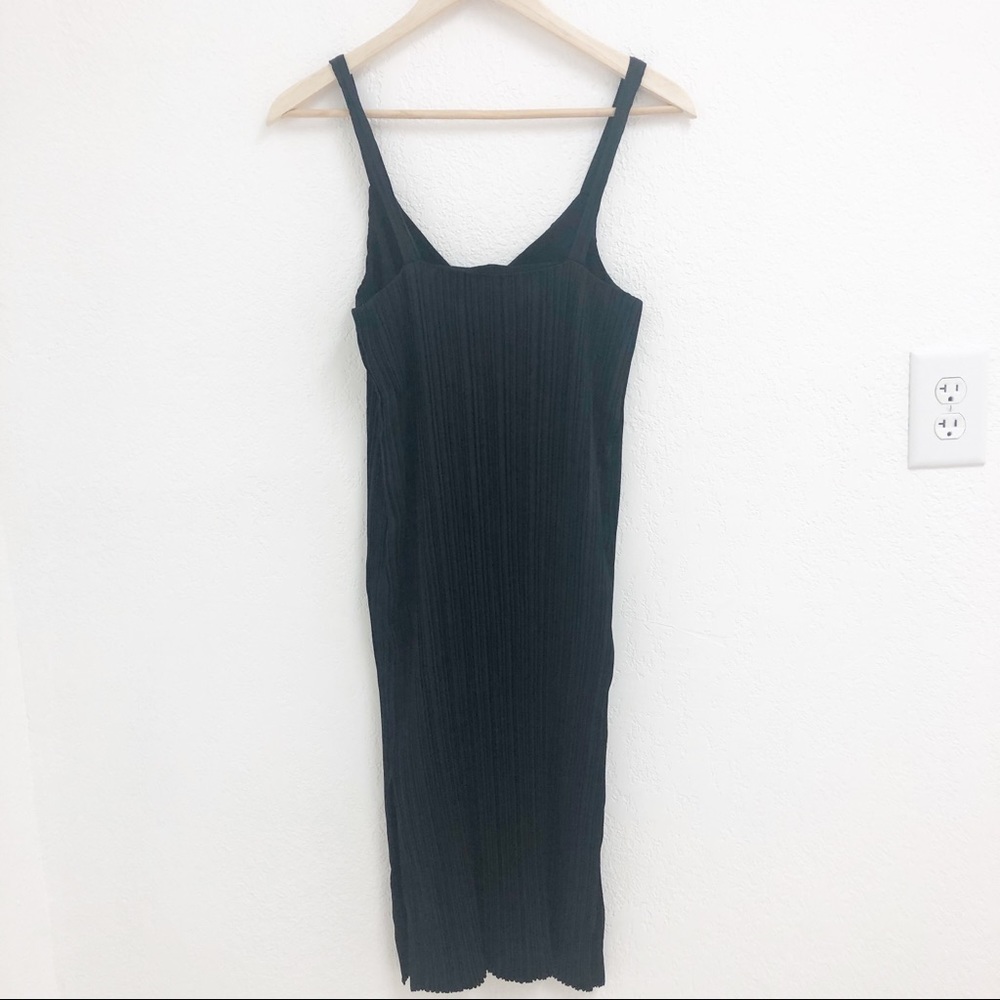 Aritzia/ Little Moon Raphia Dress in Black - Picture 3 of 6
